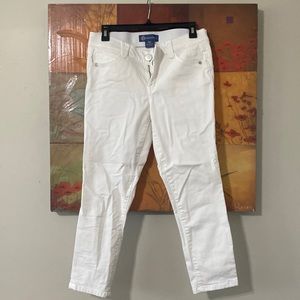 Size medium petite democracy jeans